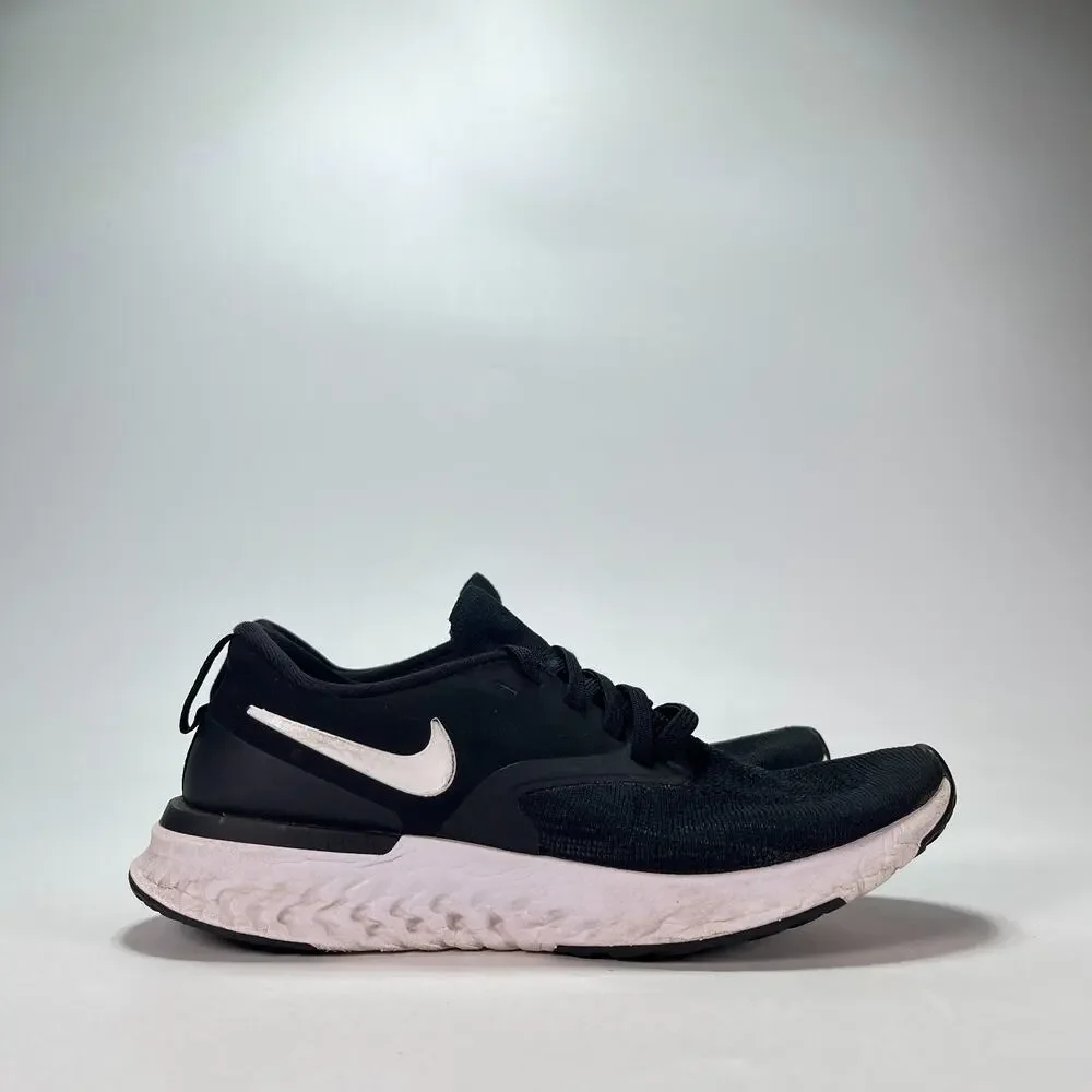 Nike Odyssey React 2 Flyknit Black White Sneakers AH1016-010 Women's Size 7.5